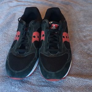 Saucony Shadow 5000 men’s shoes